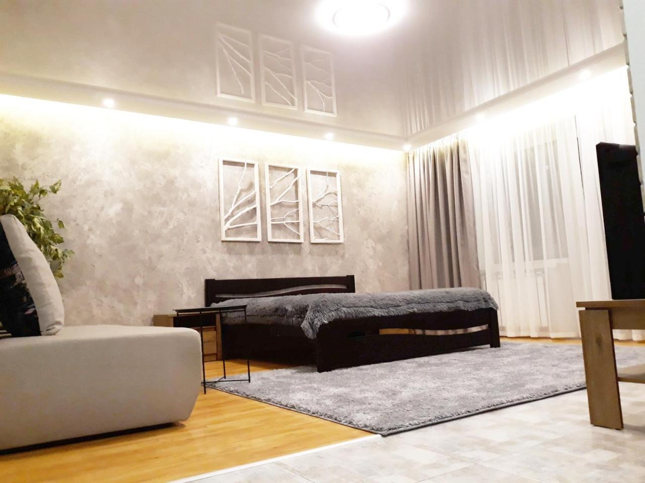 Apartment - Matusevycha Street 2-11 Kryvyj Rih Esterno foto