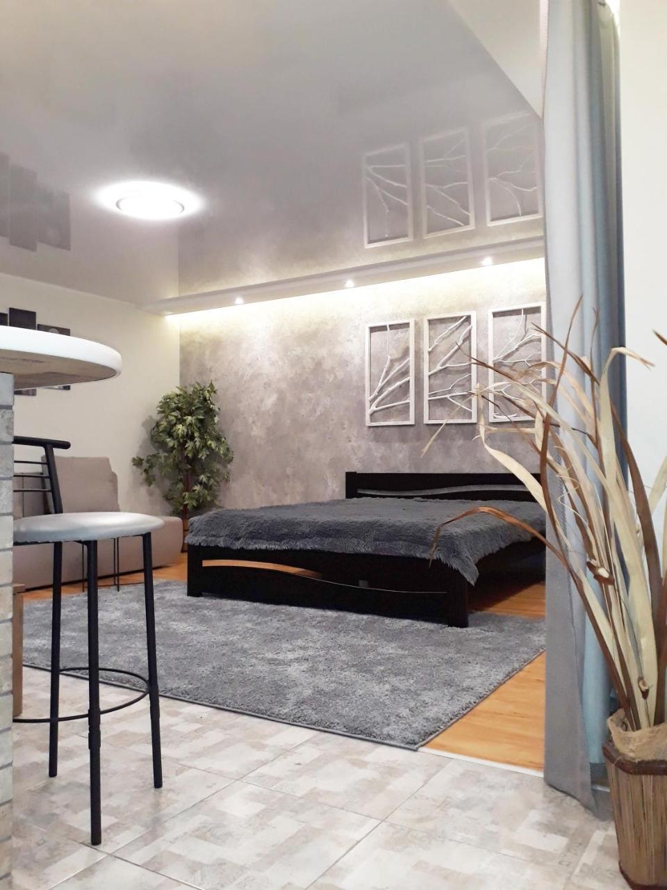 Apartment - Matusevycha Street 2-11 Kryvyj Rih Esterno foto